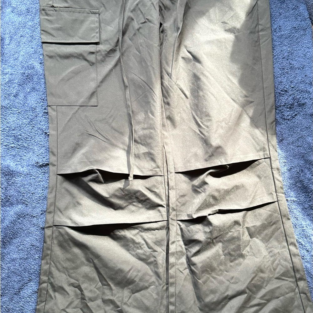 SHEIN Tan and Black Cargo Pants